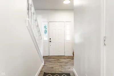 8688 Buffett Parkway, Fishers - 51