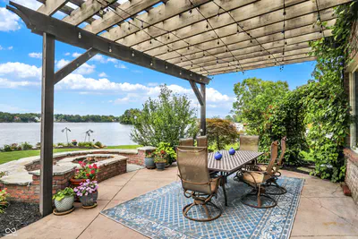 9088 Nautical Watch Drive, Indianapolis - 88