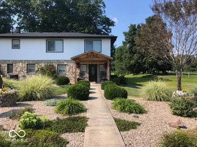4258 South Drive, Quincy - 2