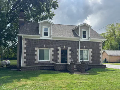 307 Pierce Street, Whitestown - 30