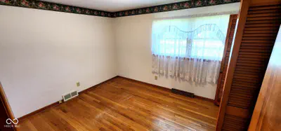 2394 Sunset Drive, Connersville - 12