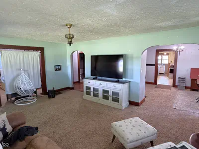 2438 500, Crawfordsville - 4