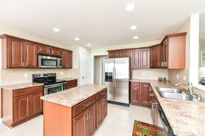 4980 Cedar Creek Place, New Palestine - 11