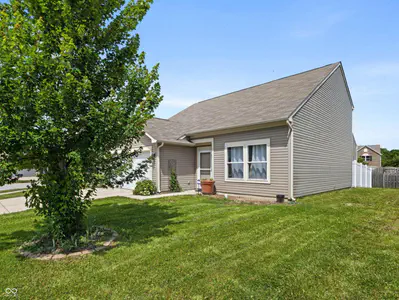 3035 Arrowroot Lane, Indianapolis - 2