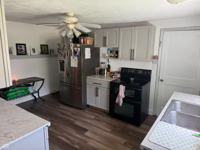 901 Columbia Avenue, Alexandria - 10
