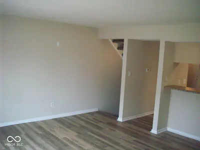 8408 Hague, Indianapolis - 13