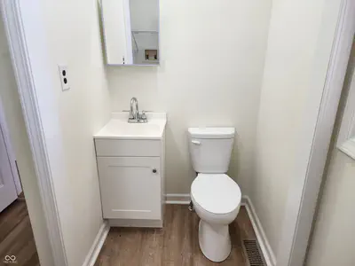 308 South Street, Advance - 24