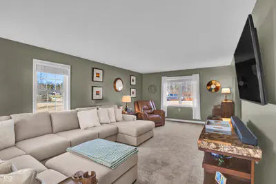 765 Cedar Keys, North Vernon - 26