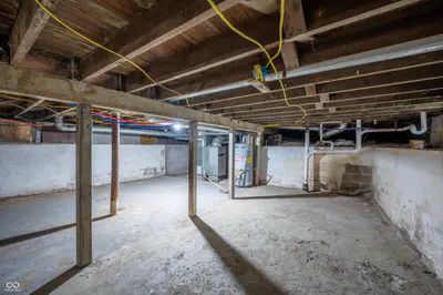 1605 Memorial Drive, Muncie - 19
