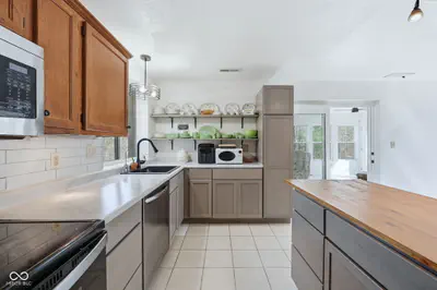 7169 Brown Park Trace, Freetown - 34