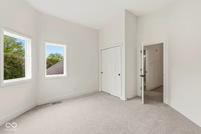 7833 Clearwater Cove Drive, Indianapolis - 35