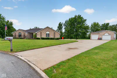1408 Melanie Court, Kokomo - 4
