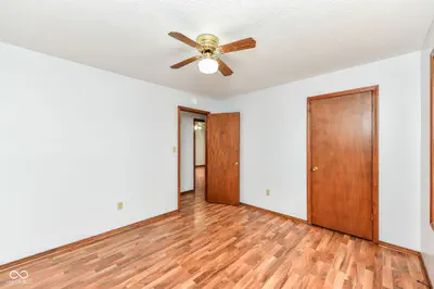 382 Pinedale Drive, Avon - 36