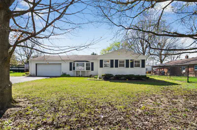 802 Chapel Hill Road, Indianapolis