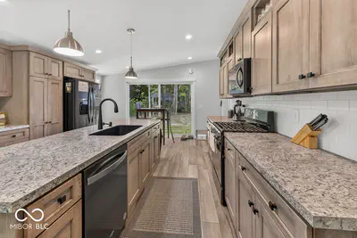 6888 State Road 44, Martinsville - 11