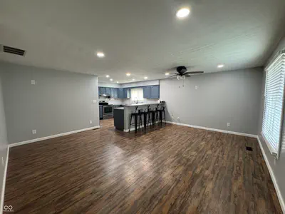 307 Pierce Street, Whitestown - 8