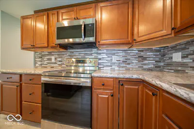 1150 Adams Drive, Franklin - 17