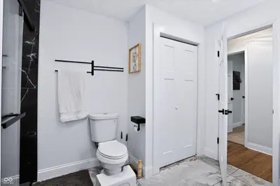 2577 Horizon Boulevard, Greenwood - 45