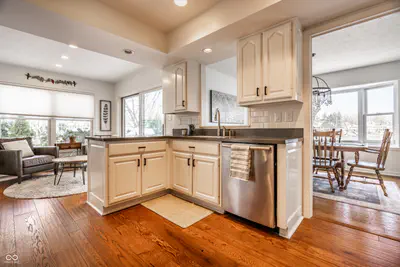 3312 Bay Road South Drive, Indianapolis - 16