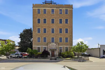 825 Delaware Street, Indianapolis - 3