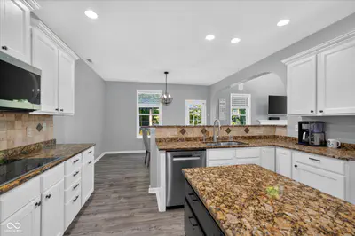12160 Wolverton Way, Fishers - 18