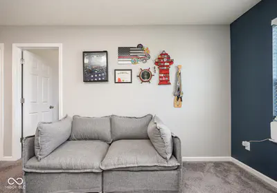 437 Thunderwood Drive, Greenfield - 39