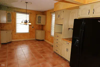 4619 State Road 48, Sunman - 20