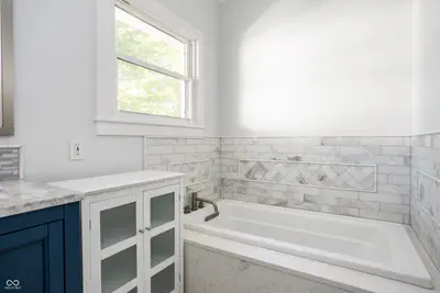 8641 Fawn Lake Circle, Indianapolis - 48