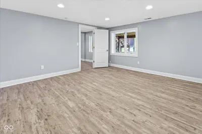 8631 Bay Colony Drive, Indianapolis - 31
