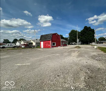 2300 State Road 67, Paragon - 15