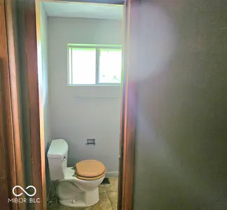 1009 Eastcrest Drive, Greentown - 17