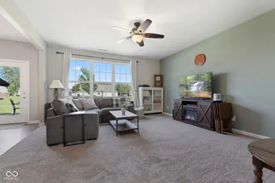 1441 Boots Trail, Greenfield - 12