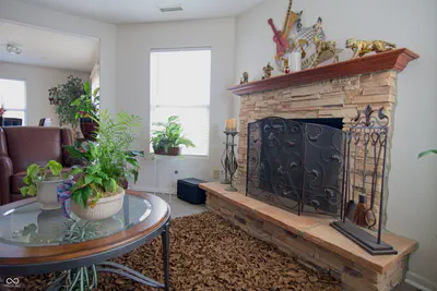 7737 Wolfgang Place, Indianapolis - 16