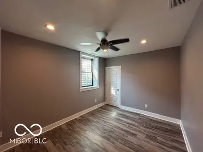 1810 Bellefontaine Street, Indianapolis - 14