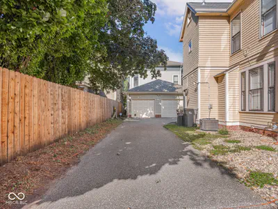 1471 Delaware Street, Indianapolis - 45