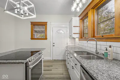 818 Sycamore Street, Columbus - 28