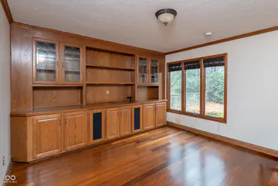 8649 Bay Colony Drive, Indianapolis - 34