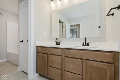 9685 Oleander Drive, Fishers - 23