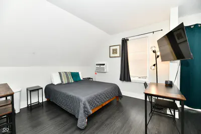 2018 Prospect Street, Indianapolis - 35