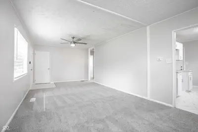 2042 Kessler Boulevard North Drive, Indianapolis - 7