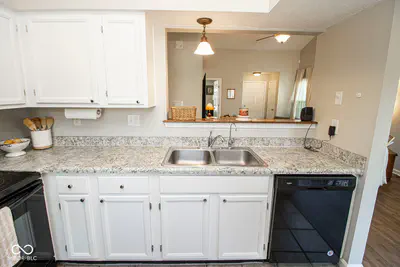 9709 River Oak Lane, Fishers - 8