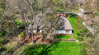 5571 Red Oak Drive, Greenfield - 90