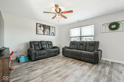 1435 Fleming Drive, Greenfield - 7