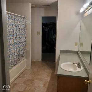 1324 Castleford Lane, Indianapolis - 18