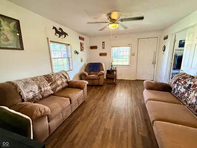 8248 300, Columbus - 8