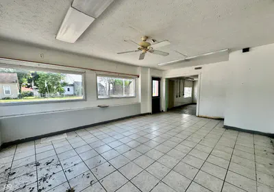 2300 State Road 67, Paragon - 13
