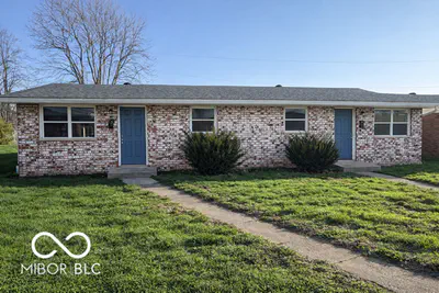 5-10, 15-26 Lee Drive, Martinsville