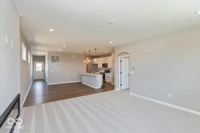 810 Rosebud Lane, Greenfield - 10