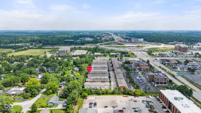 9448 Oakley Drive, Indianapolis - 44