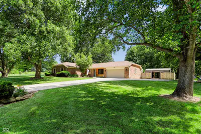 2577 Horizon Boulevard, Greenwood - 73